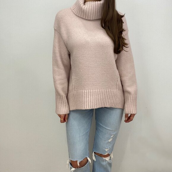 NWT Pink Oversized Chunky Knit Turtleneck Sweater - Picture 3 of 8